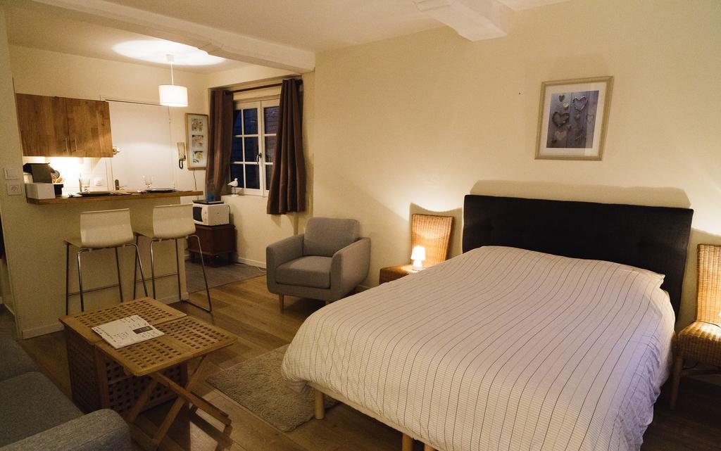 Le Studio Du Gouverneur Honfleur Zimmer foto