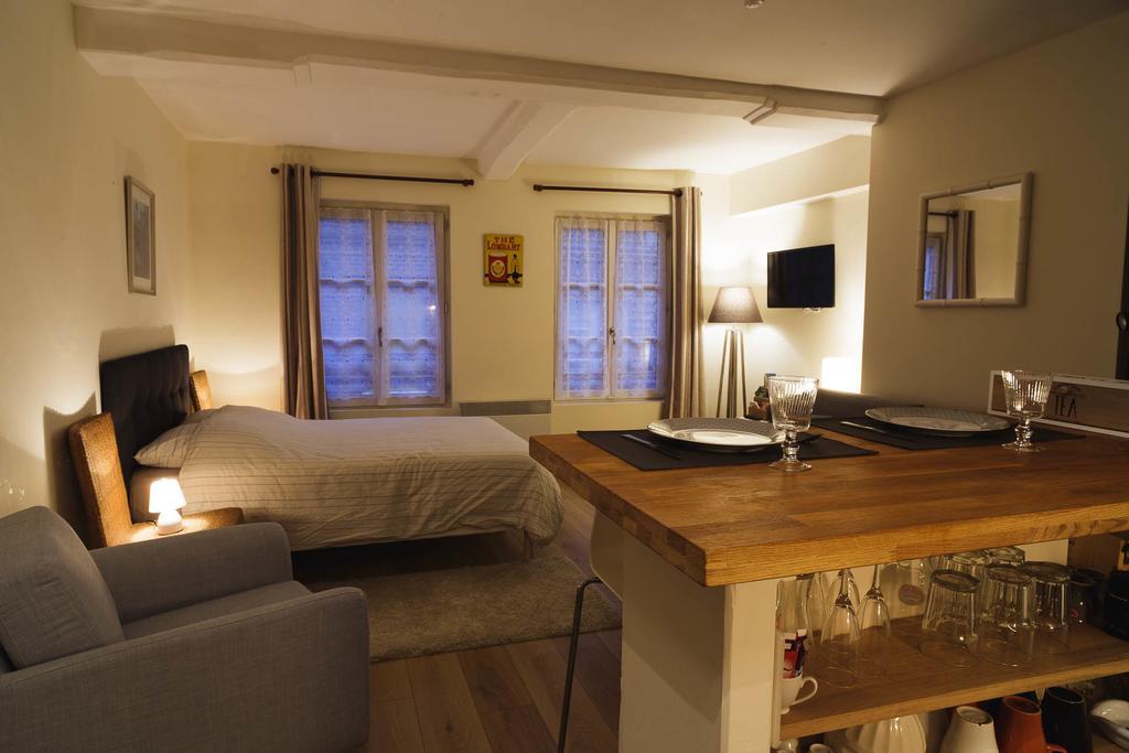 Le Studio Du Gouverneur Honfleur Zimmer foto