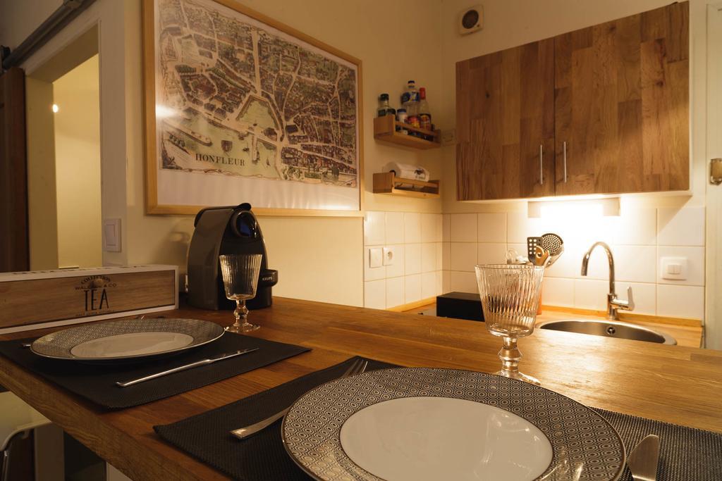 Le Studio Du Gouverneur Honfleur Zimmer foto